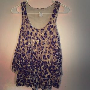 Juniors Leopard ruffled tank